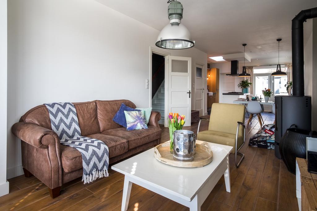 Apartamento Wijkiki Surf House Wijk aan Zee Exterior foto